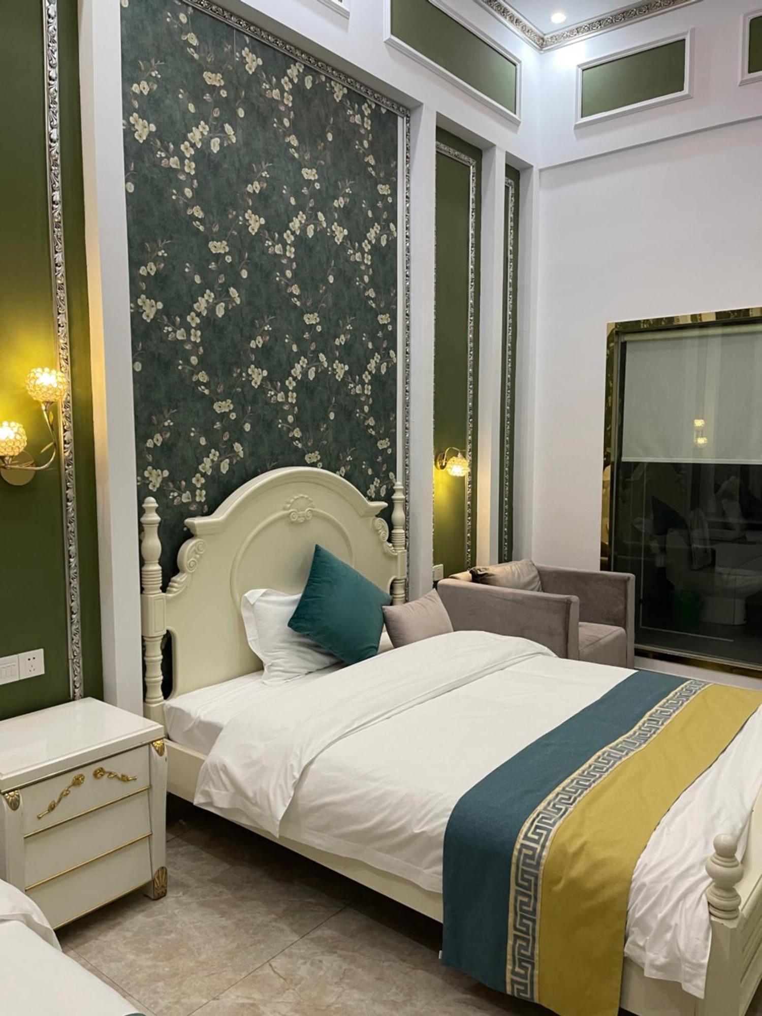 April Fair Duplex Apartment Guangzhou South Railway Station Ao Yuan Yue Shi Dai Branch Exterior photo